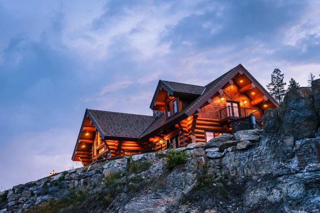 Coyote Bluff Estate Acomodação com café da manhã Somers Exterior foto